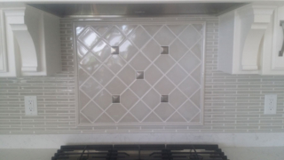 Stove backsplash